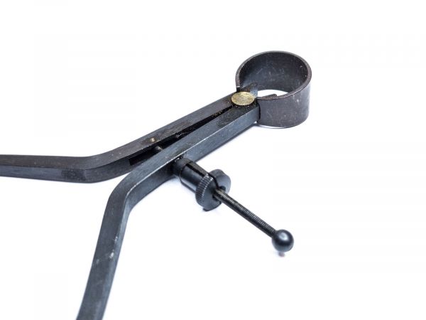 Obkročné hmatadlo se stavěcím šroubem 251212 - KINEX