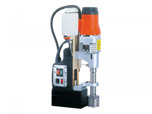 Magnetická vrtačka a závitořez s posuvnou základnou 4-rychlostní MDS750-4