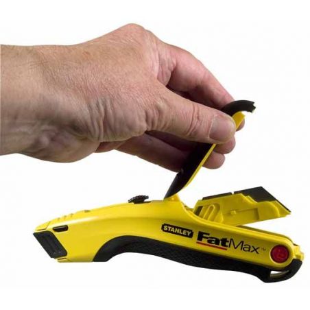Nůž se zasouvací čepelí - STANLEY