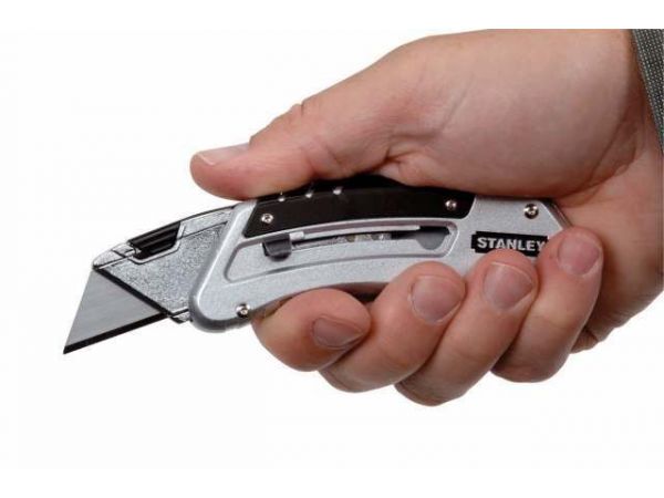 Nůž QuickSlide - kovový kapesní -  Stanley